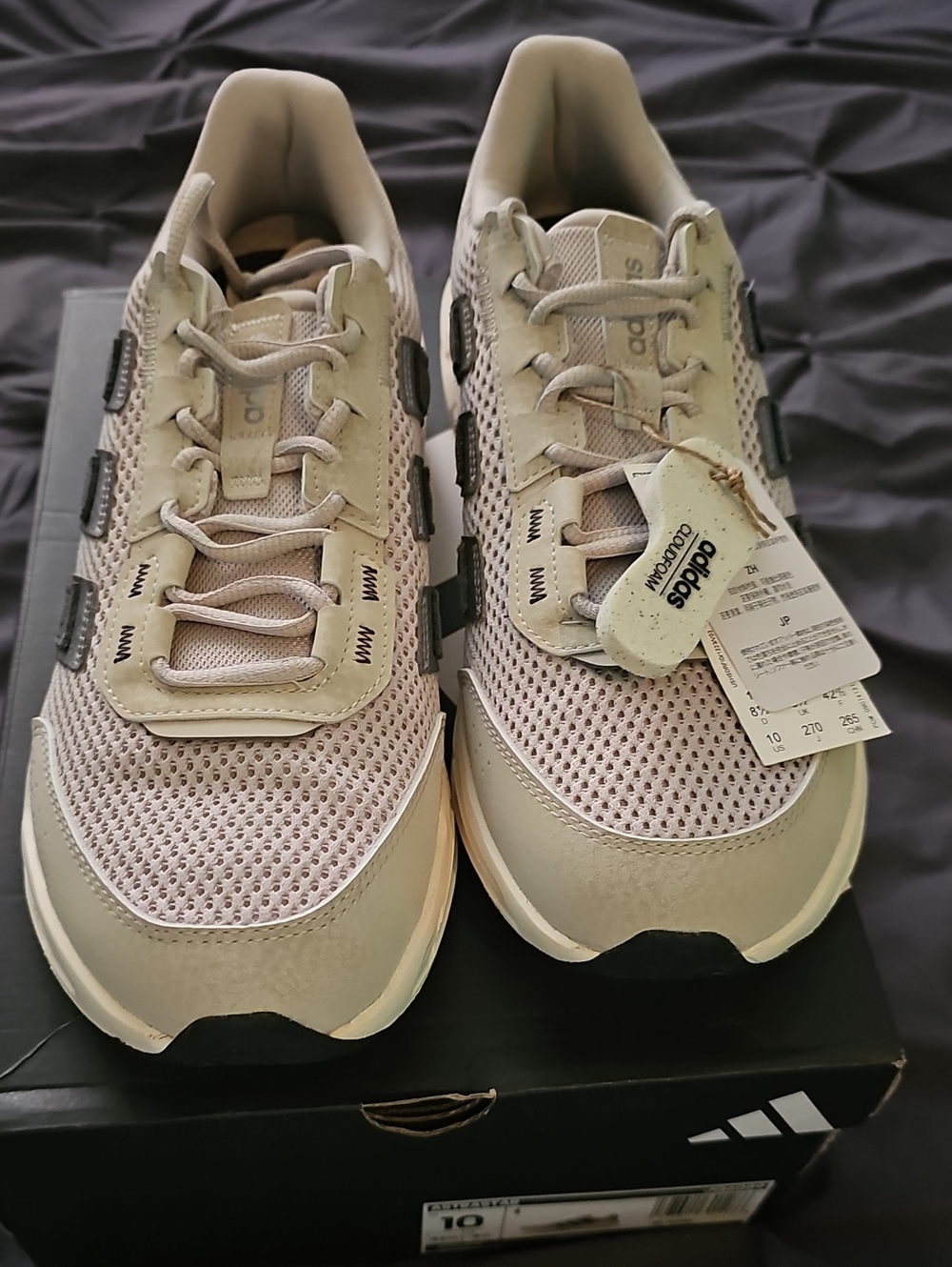 adidas Astrastar  Men’s Light Beige Mesh Sneakers with Black Accents